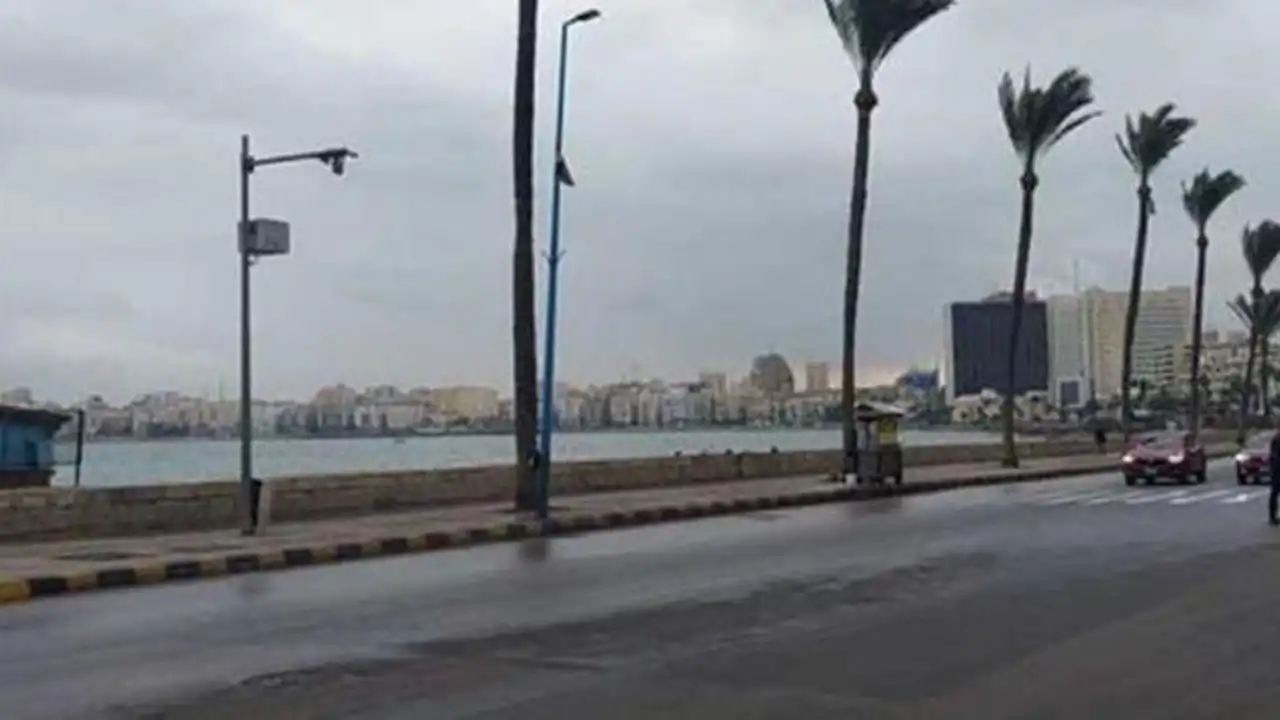 تحذير الأرصاد.. تقلبات جوية مرتقبة غداً تشمل أمطاراً ورياحاً مع تغير درجات الحرارة